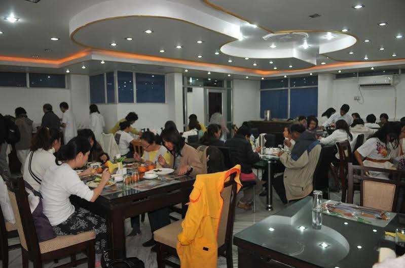 בודהגאיה Hotel Thai International מראה חיצוני תמונה